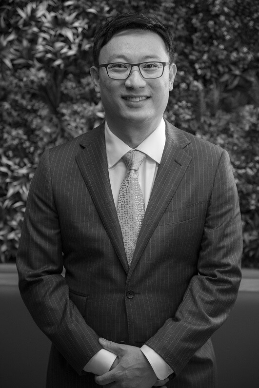 Dr Sean Cheng - Consultant Vitreoretinal Surgeon - Queensland Eye & Retina Specialists